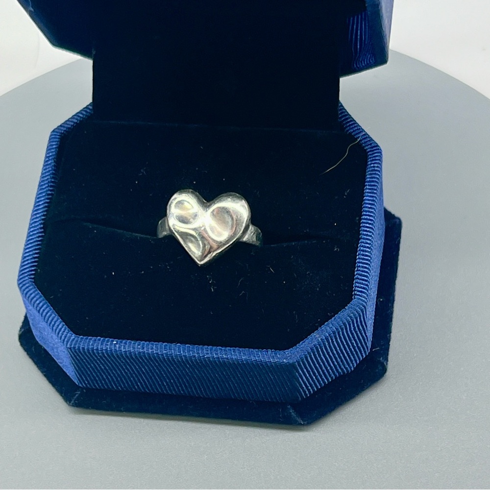 Sterling silver heart ring